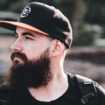 Barbe stylée : idées, formes et entretien pour un rendu net